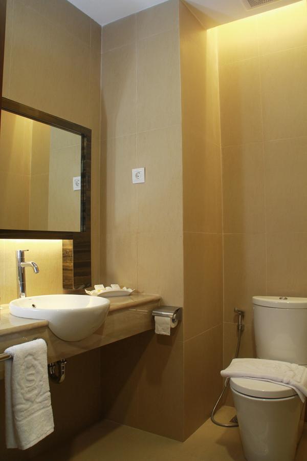 Sutanraja Hotel Kotamobagu المظهر الخارجي الصورة