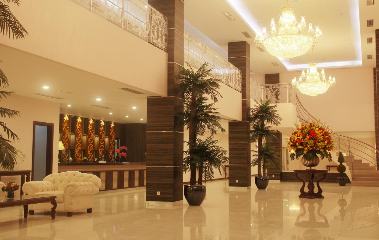 Sutanraja Hotel Kotamobagu المظهر الخارجي الصورة