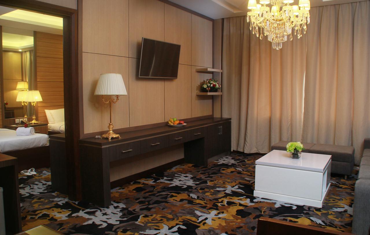 Sutanraja Hotel Kotamobagu المظهر الخارجي الصورة